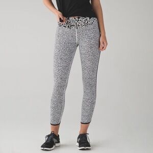 Lululemon Real Quick Running Tights, Black/White‎